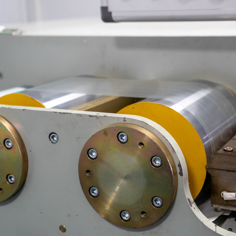 Double Sided Tape Gluing Machines